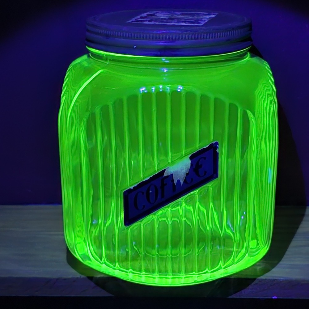 Vintage 30s Hoosier Ribbed Uranium Coffee Glass Large Canister W/ Lid  8"